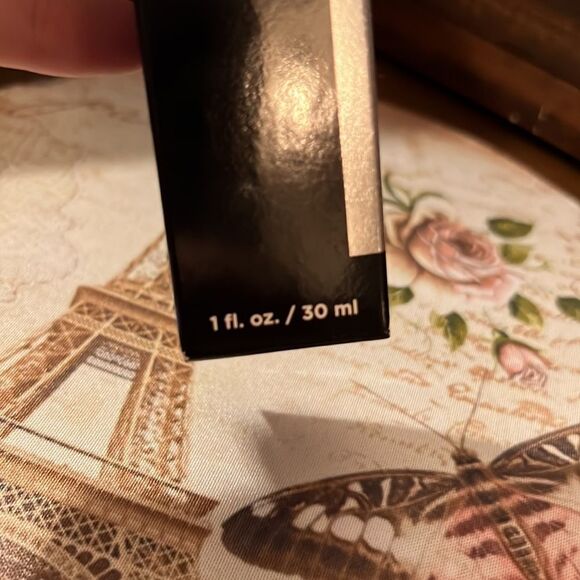 NEW IN BOX! Dr Brandt *Pores No More* Luminizer Primer - Picture 4 of 8